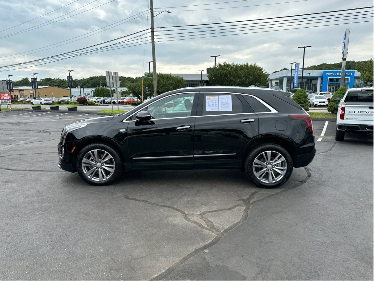 Certified 2025 Cadillac XT5 Premium Luxury AWD/4WD image 8