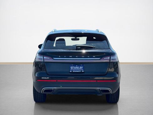 Used 2023 Lincoln Nautilus AWD image 6