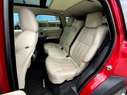 Used 2015 Land Rover Range Rover Sport HSE image 28