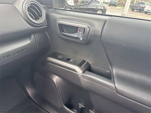 Used 2023 Toyota Tacoma TRD Sport image 20