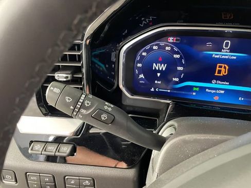 New 2026 Chevrolet Silverado 1500 LTZ w/ LTZ Premium Package AWD/4WD image 10