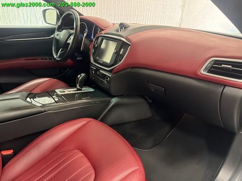 Used 2015 Maserati Ghibli S Q4 AWD/4WD image 5