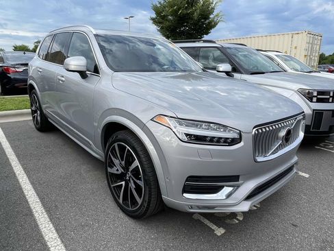 Used 2023 Volvo XC90 B6 Plus w/ Protection Package AWD/4WD image 1