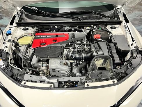 Used 2024 Honda Civic Type R image 9