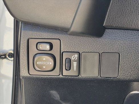 Used 2017 Toyota Corolla XLE FWD image 13