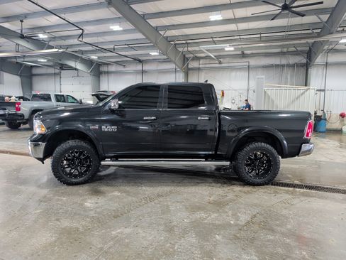 Used 2018 RAM 1500 Laramie w/ Convenience Group image 5