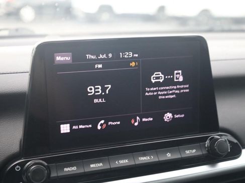 Used 2022 Kia Forte LXS FWD image 13