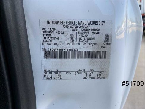 Used 2001 Ford F350 XL image 14