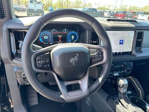 New 2026 Ford Bronco Badlands AWD/4WD image 11