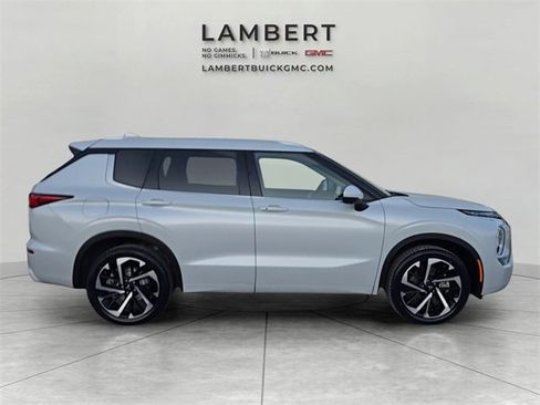 Used 2023 Mitsubishi Outlander SEL 40th Anniversary image 6