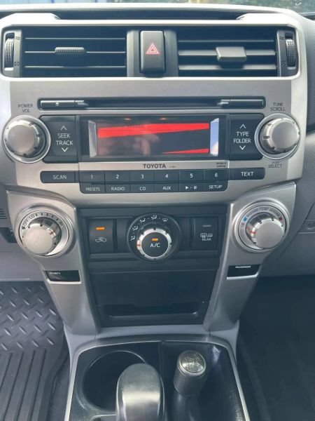 Used 2011 Toyota 4Runner SR5 w/ Convenience Pkg AWD/4WD image 33