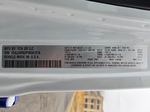 Used 2023 Jeep Wrangler Unlimited Rubicon 4xe image 34