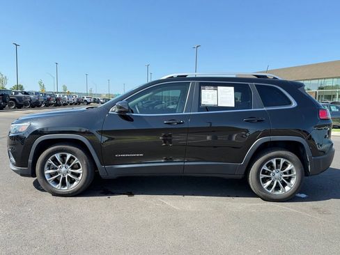 Used 2020 Jeep Cherokee Latitude Plus FWD image 9