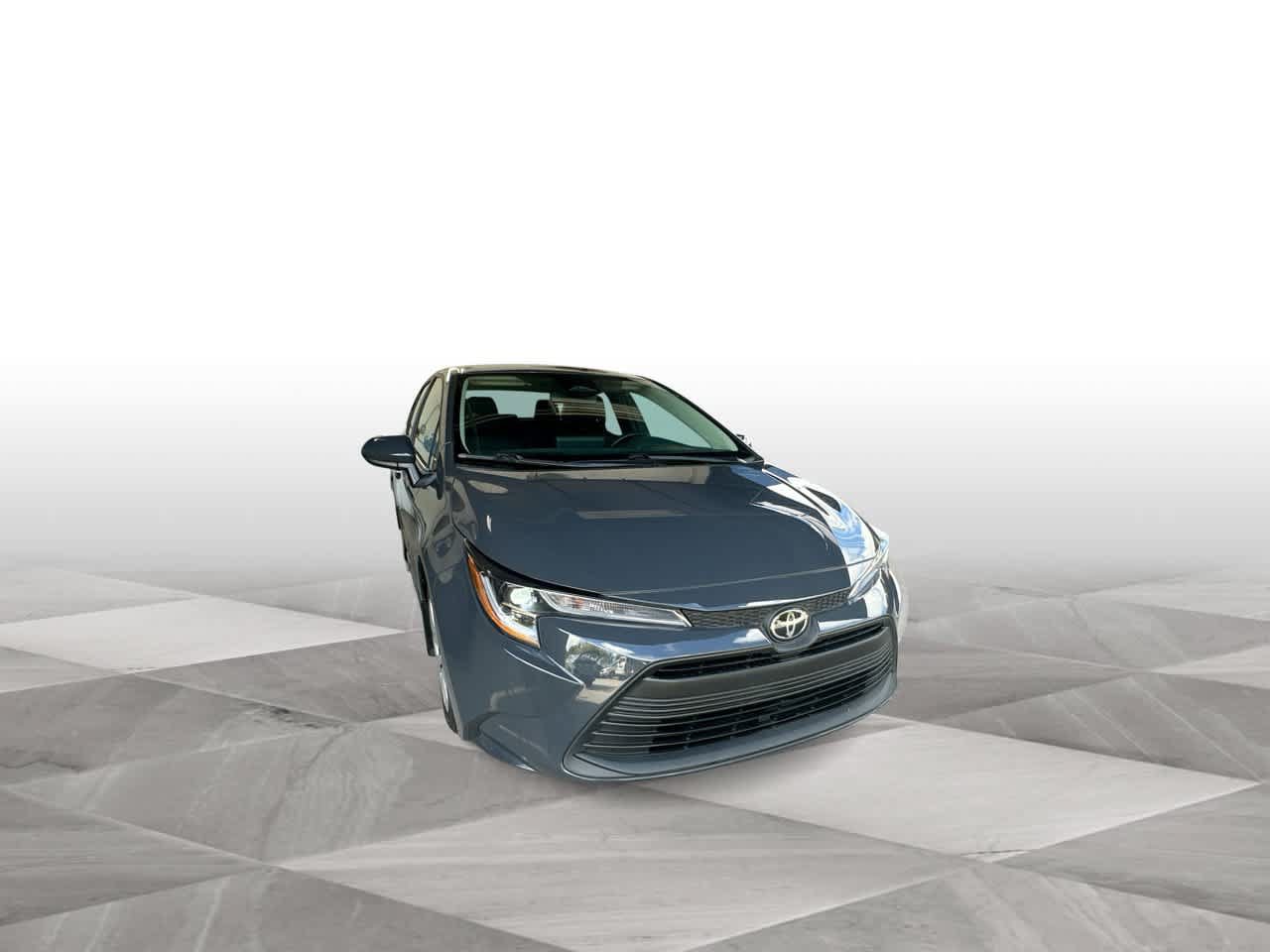Used 2026 Toyota Corolla LE FWD image 2