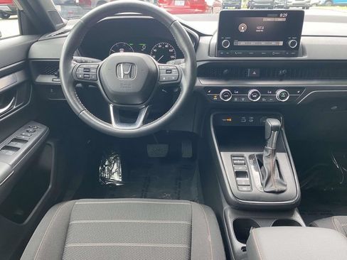 Certified 2023 Honda CR-V Sport image 9
