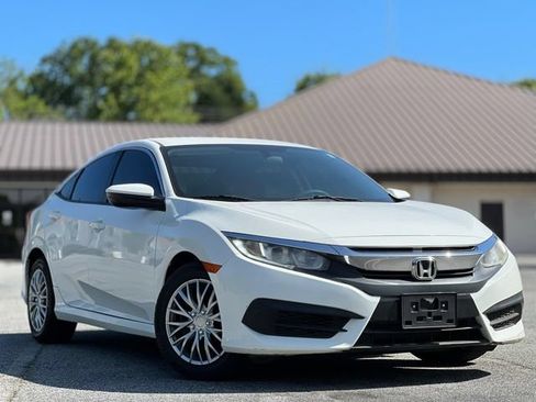Used 2017 Honda Civic LX image 3
