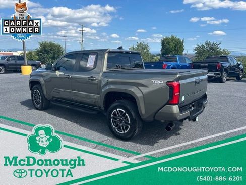 Certified 2024 Toyota Tacoma TRD Sport w/ TRD Sport Upgrade Package AWD/4WD image 2