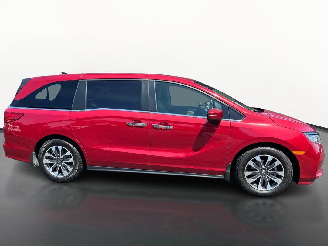 Used 2023 Honda Odyssey EX-L image 2