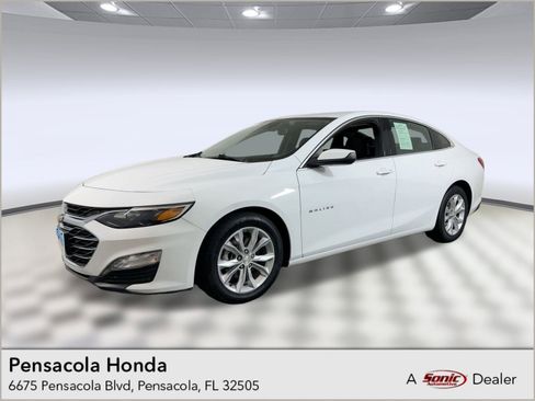 Used 2023 Chevrolet Malibu LT image 1