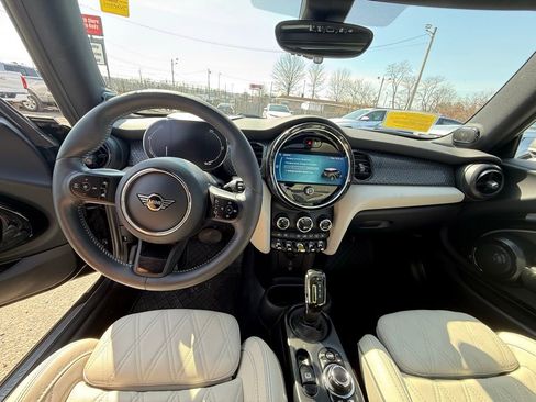 Used 2022 MINI Cooper SE FWD image 16
