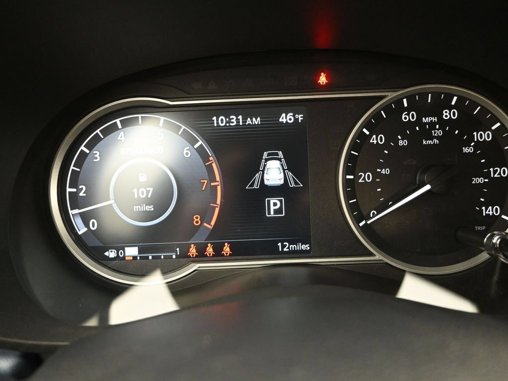 New 2025 Nissan Versa SV w/ Trunk Package FWD image 13