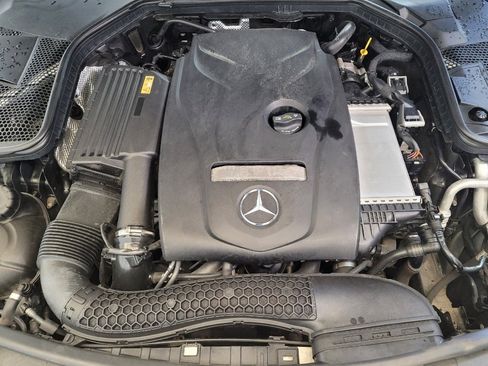 Used 2018 Mercedes-Benz C 300 4MATIC Sedan w/ Premium Package image 30