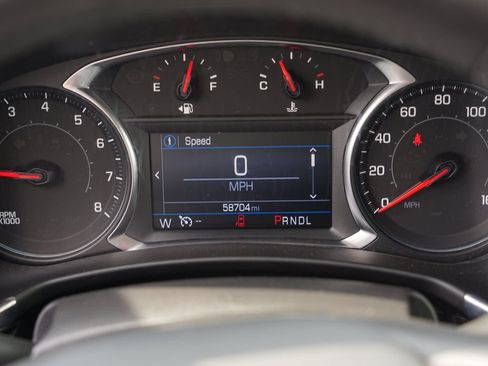 Used 2022 Chevrolet Equinox LT AWD/4WD image 27