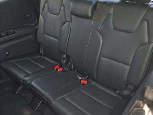 Used 2020 Kia Telluride LX FWD image 14