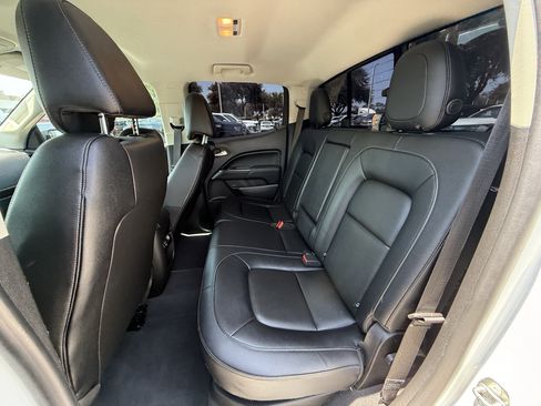 Used 2020 GMC Canyon SLT RWD image 28