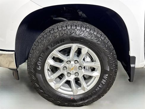 Certified 2026 Chevrolet Silverado 1500 LT w/ Z71 Off-Road Package image 30