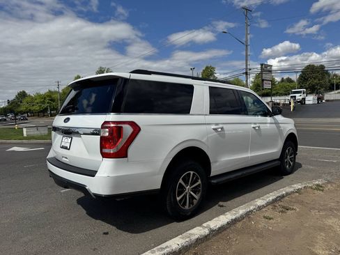 Used 2018 Ford Expedition Max XL AWD/4WD image 12
