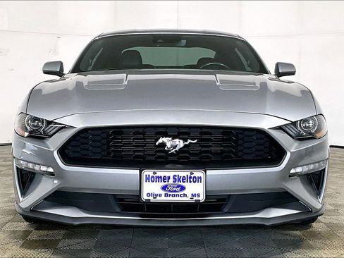 Used 2022 Ford Mustang Premium image 3