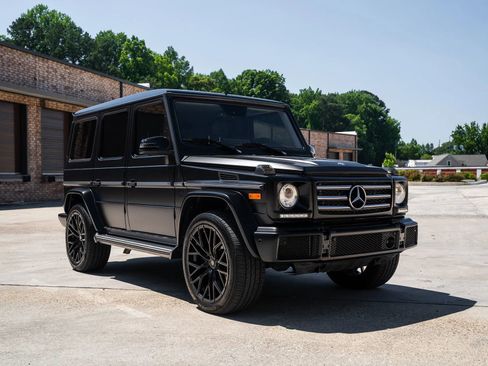 Used 2016 Mercedes-Benz G 550 image 15