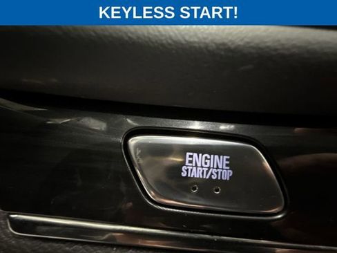 Used 2024 Buick Enclave Premium AWD/4WD image 34