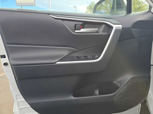 Certified 2023 Toyota RAV4 XLE Premium image 21
