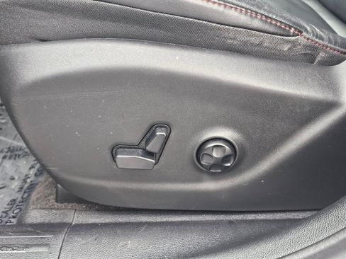 Used 2015 Jeep Cherokee Trailhawk w/ Comfort/Convenience Group image 30