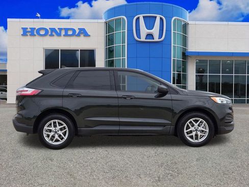 Used 2022 Ford Edge SE AWD/4WD image 2