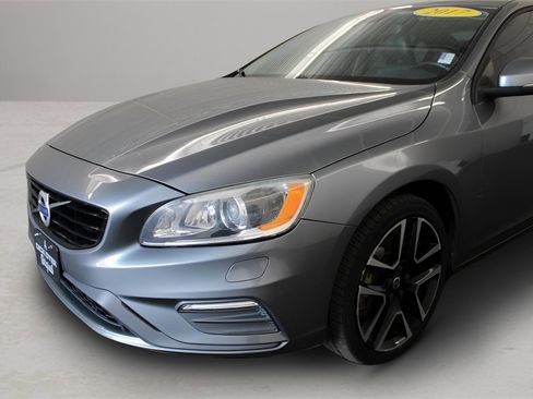 Used 2017 Volvo S60 T5 Dynamic image 36
