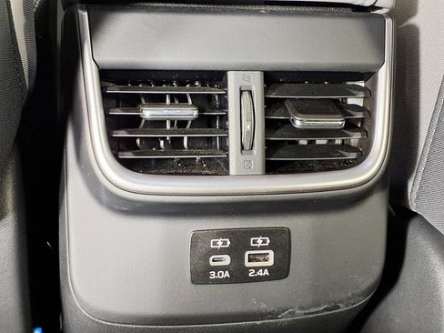 Used 2025 Subaru Legacy Premium AWD/4WD image 13
