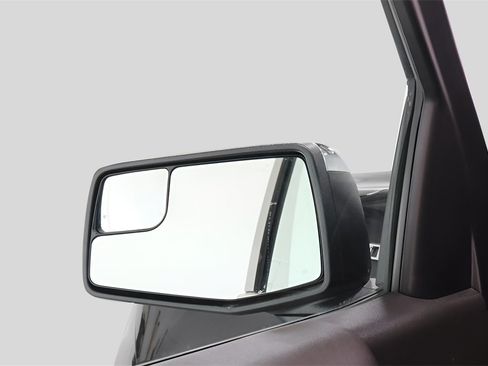 Used 2022 Chevrolet Silverado 1500 LT image 22