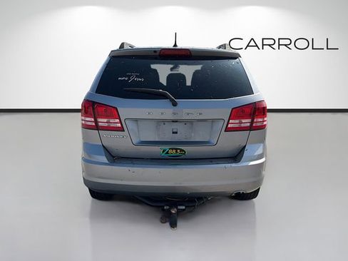 Used 2018 Dodge Journey SE image 4