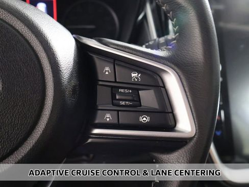 Used 2023 Subaru Outback Premium image 3