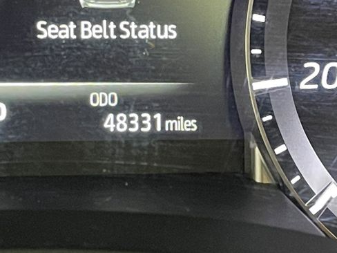 Used 2022 Toyota Highlander XLE image 25