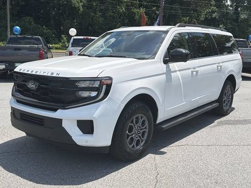 Certified 2025 Ford Expedition Max Active RWD image 3