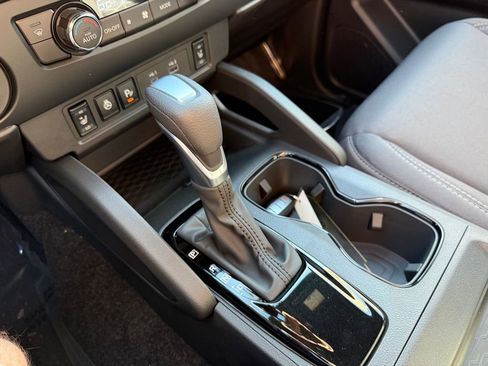 New 2026 Nissan Frontier SV w/ All-Weather Content Package image 28