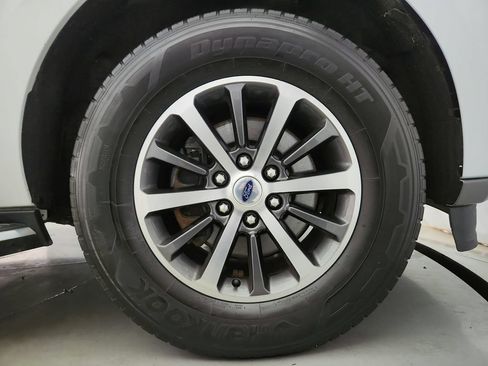 Used 2021 Ford Expedition XLT AWD/4WD image 41