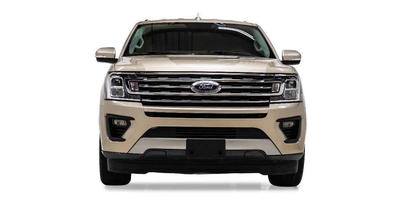 Used 2018 Ford Expedition XLT w/ Equipment Group 202A RWD image 7