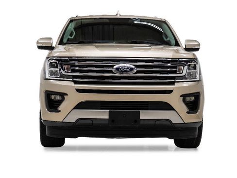 Used 2018 Ford Expedition XLT w/ Equipment Group 202A RWD image 7