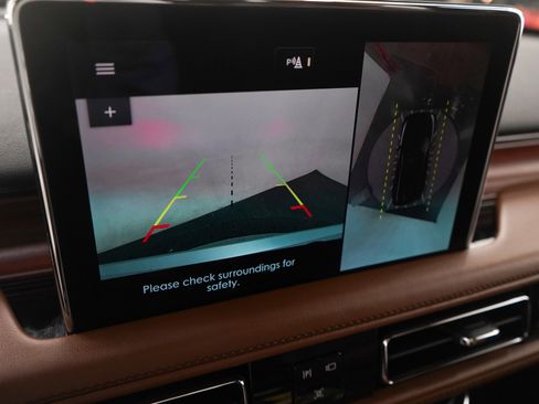 Used 2021 Lincoln Aviator Reserve w/ Equipment Group 201A image 28