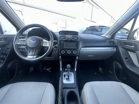 Used 2014 Subaru Forester 2.5i Touring image 10